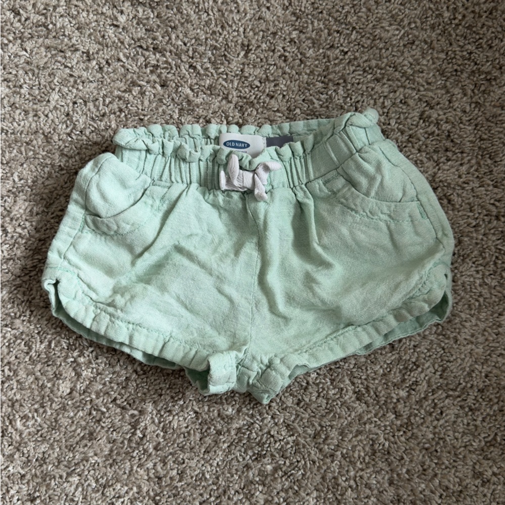 Old Navy Baby Girl linen mint green Shorts size 12-18 months